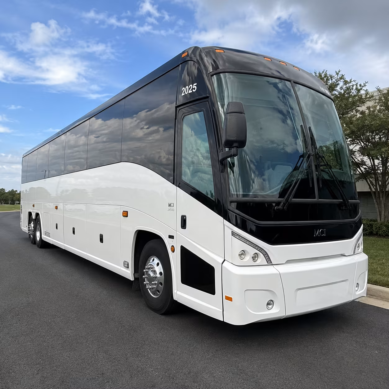 employee shuttle service along the i 25 corridor