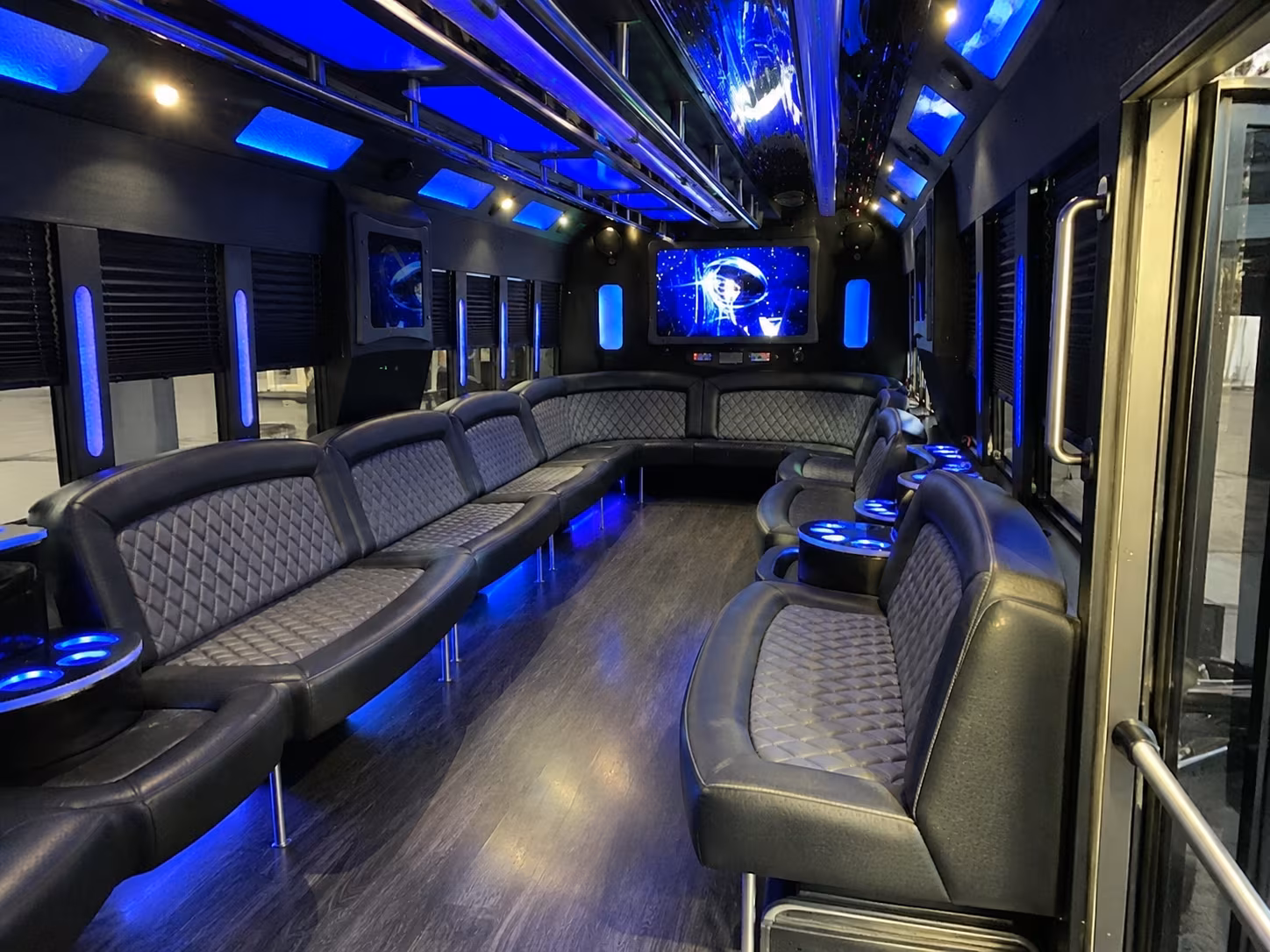 littleton 28 passenger party bus interior